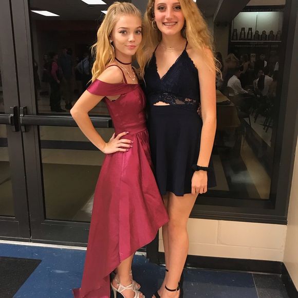 Meet your Posher, Tina - Picture 1 of 1